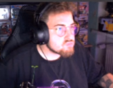 parziSmooch Twitch emote